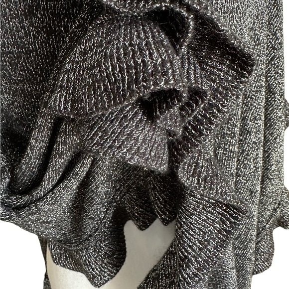 Just Jamie Black & Silver Metallic Ruffled Waterfall Open Arm Shawl Cardigan OS - Picture 7 of 13